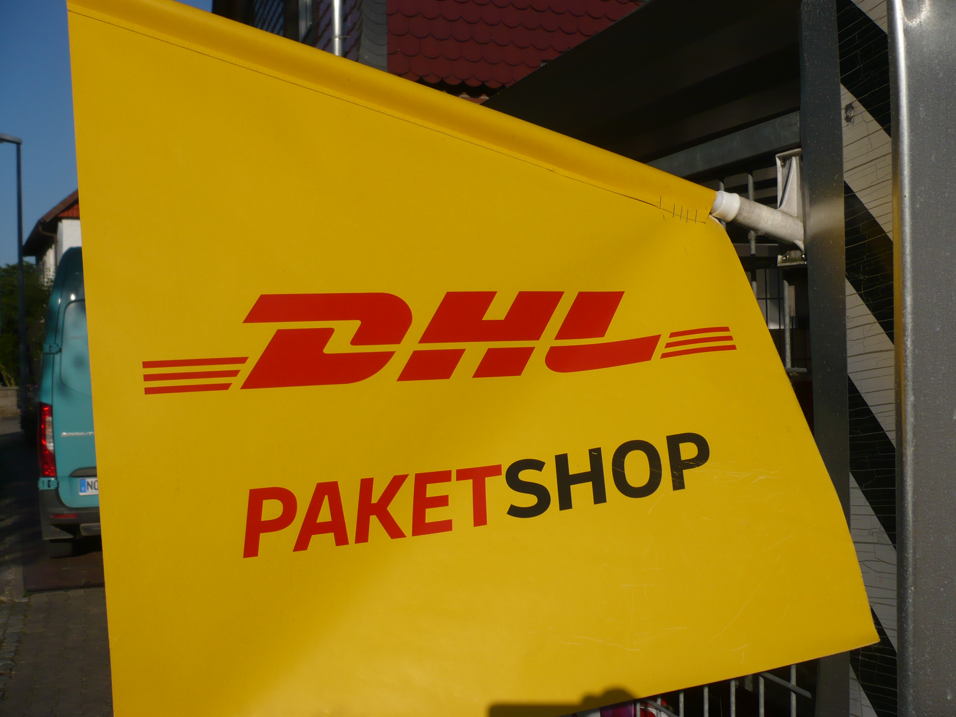 DHL-Post Shop Flagge